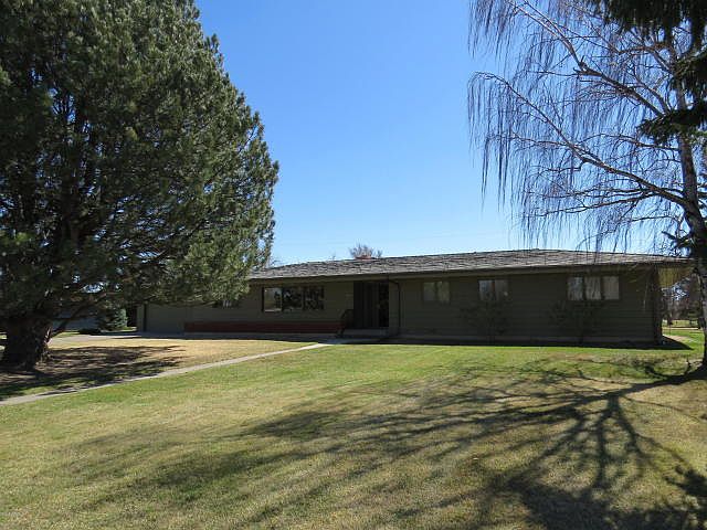 1st image of 1521 Meadowlark Dr