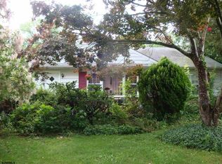 5 Lehigh Dr, Somers Point, NJ 08244