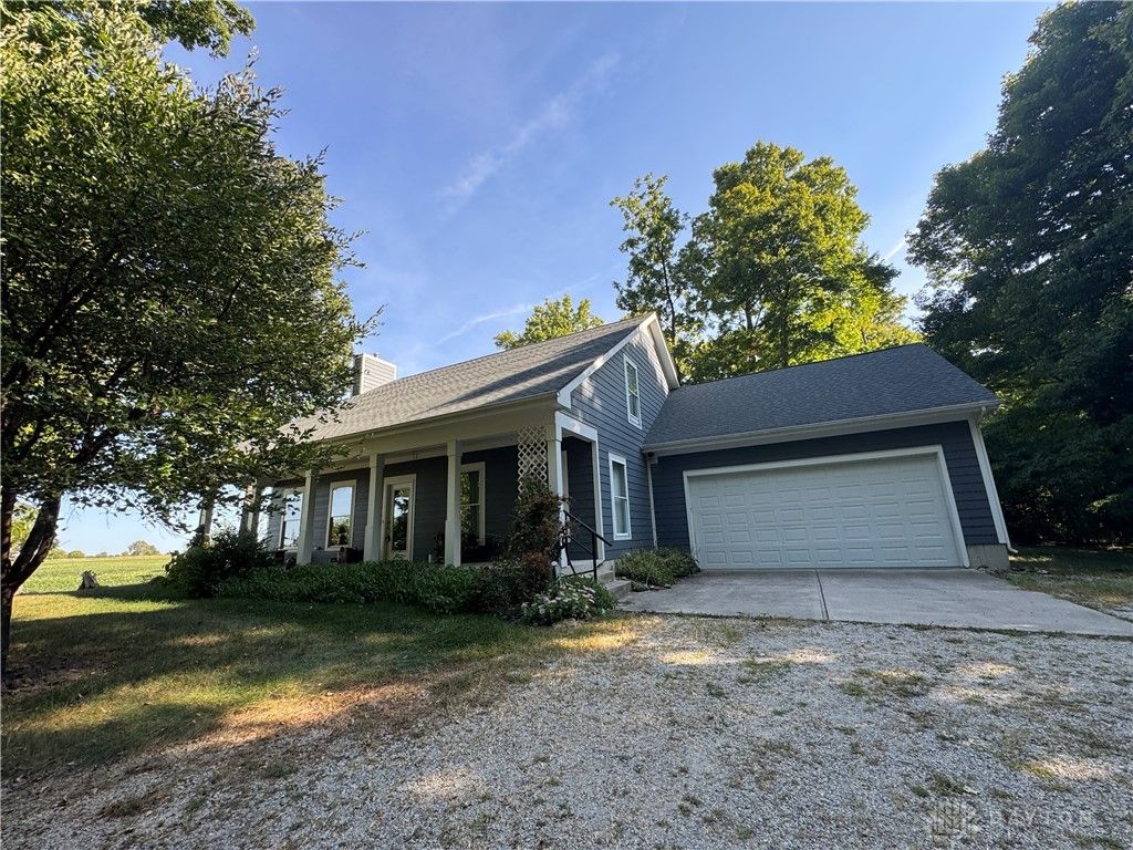 Real estate listing image