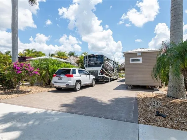 5221 Marsh Mallow TRL, FORT MYERS, FL 33905