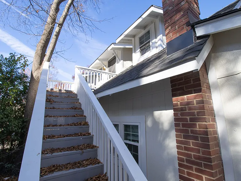 510 King St — Photo 25