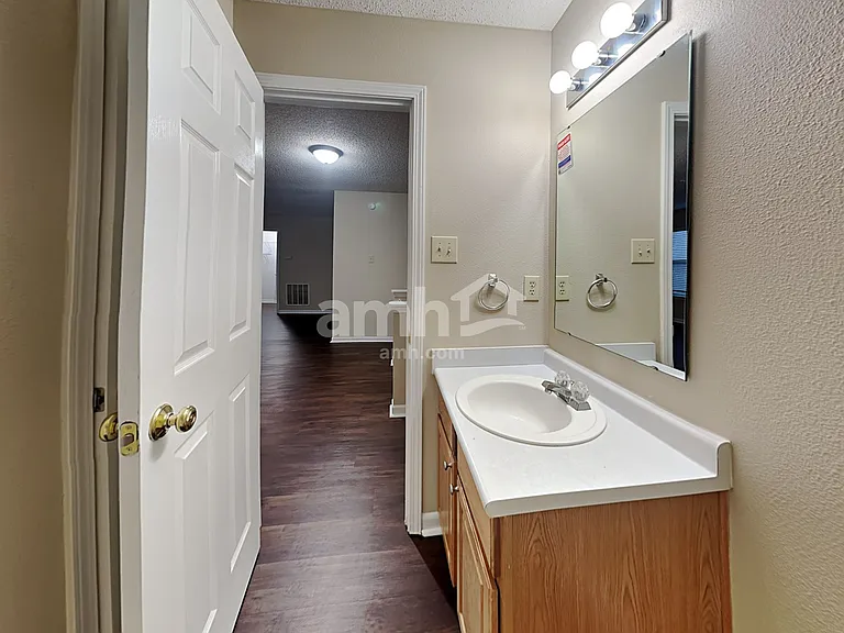 10868 Delphi Dr — Photo 17