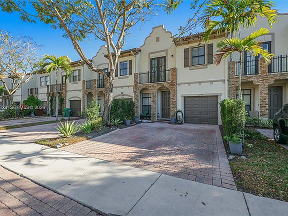 2nd image of 11246 SW 236th St