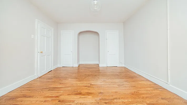 Rented by Nooklyn NYC LLC | media 44