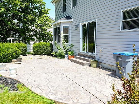 2nd image of 171 Homefield Gardens Dr