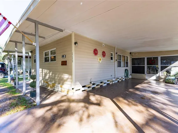 37025 Karen Ave, Zephyrhills, FL 33542