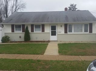 434 Clover Rd, Bellmawr, NJ 08031