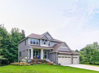 11128 Pond View Ln, West Olive, MI