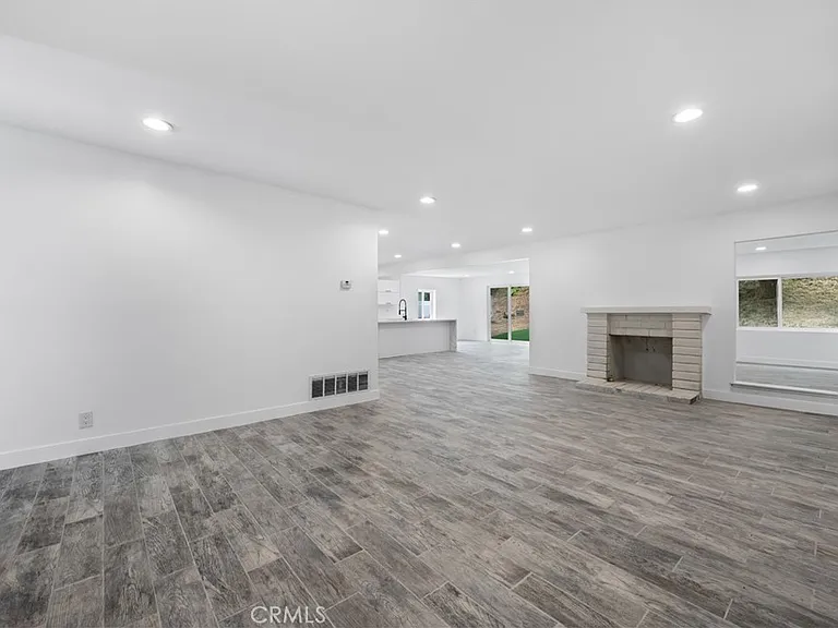 18578 Fieldbrook St — Photo 4
