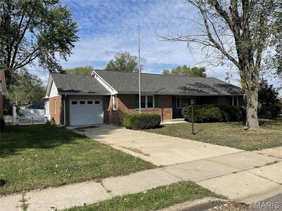 408 Crestview St, Cuba, MO, 65453