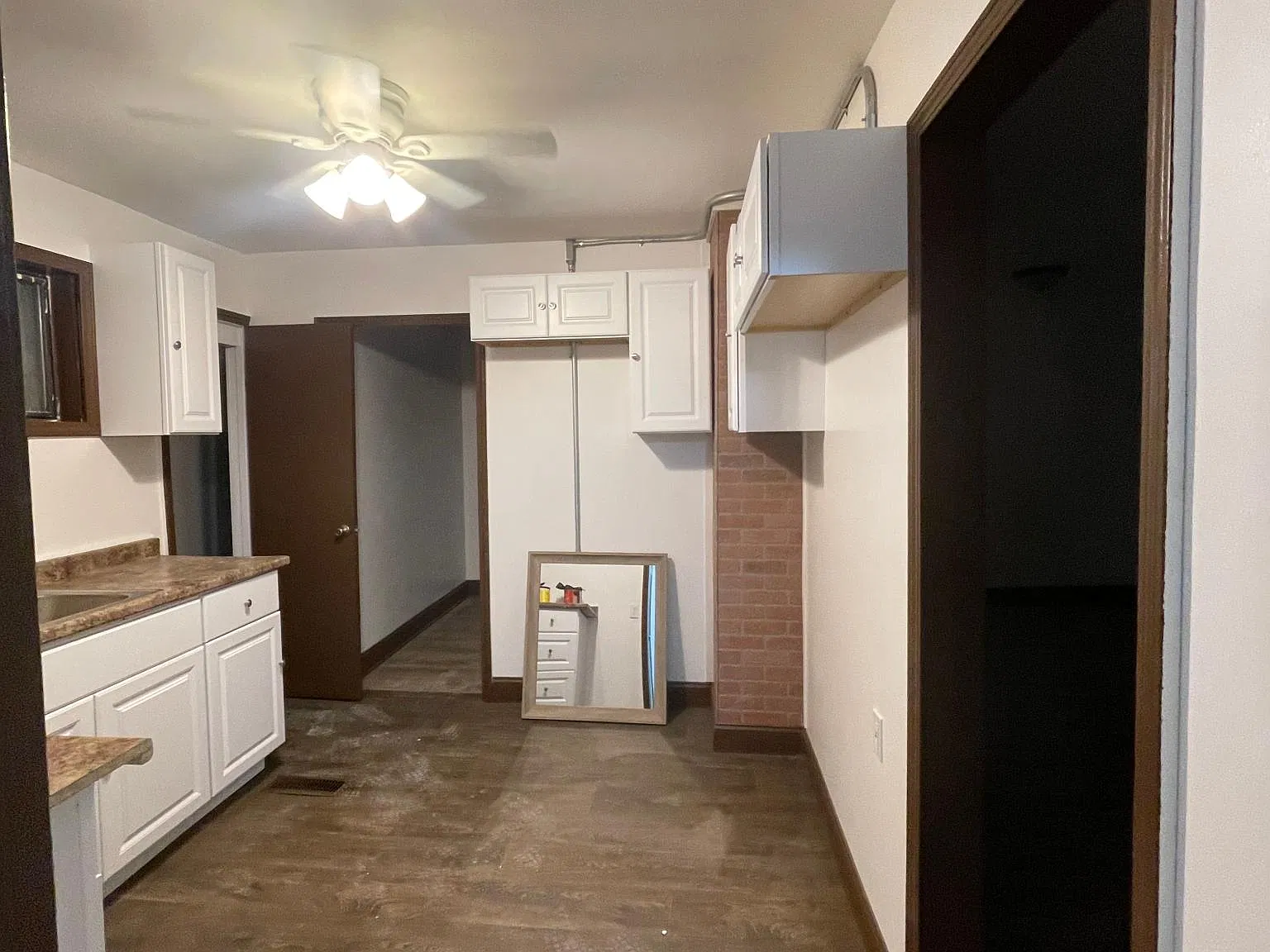 Studio, 575 sqft, $800 — Photo 3