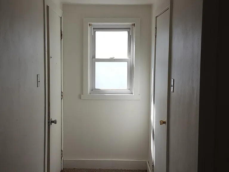 225 W Cherry St #B — Photo 2