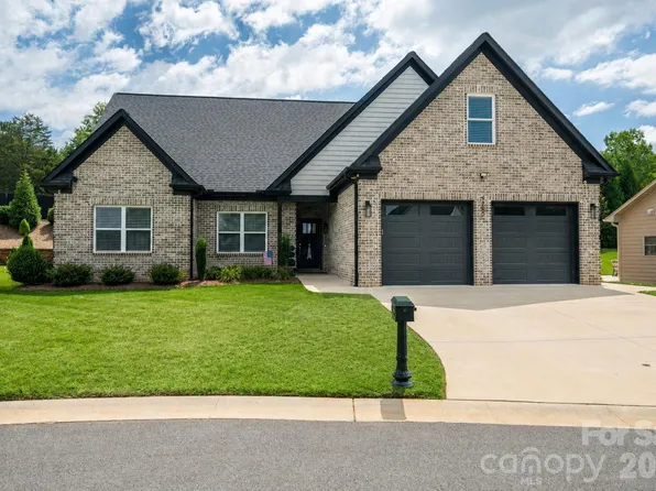 4282 Holly Cir NE, Conover, NC 28613