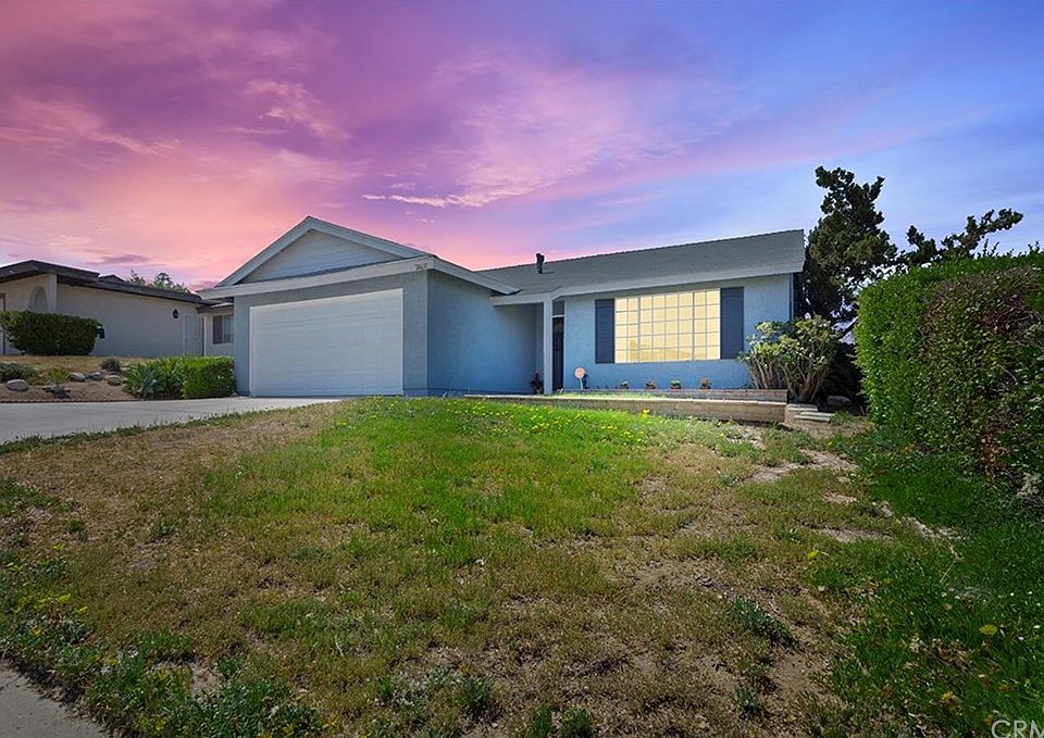 2nd image of 24631 Moontide Ln