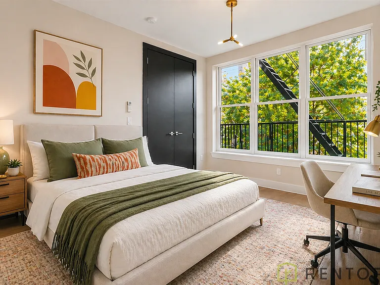 540 Driggs Ave #2H — Photo 4