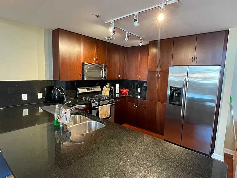 4909 Laclede Ave #705 — Photo 7