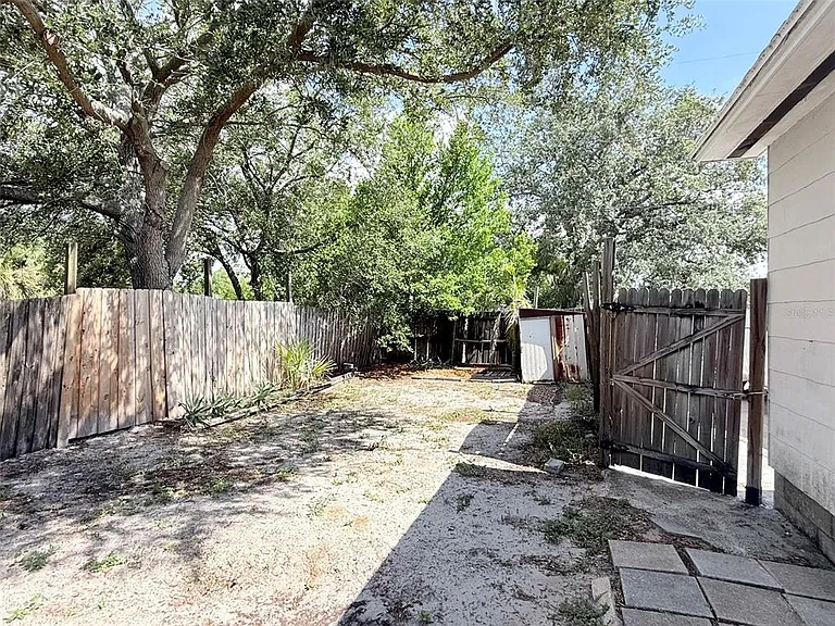 4935 Emerson Ave S — Photo 26