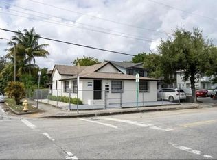 500 NW 10th Ave, Miami, FL 33136