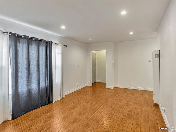 5th image of 7862 Ney Ave