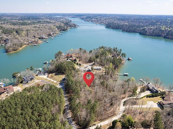 2nd image of 14 Lynnwood Cir