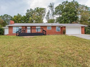 2235 Cave Springs Rd, Tazewell, TN 37879