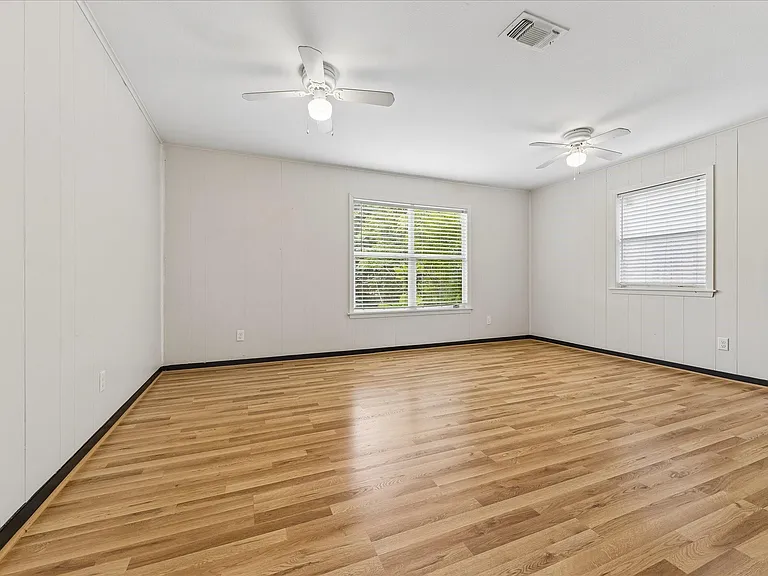 5242 Beechnut St — Photo 15
