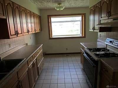 5th image of 227 Cash Ct
