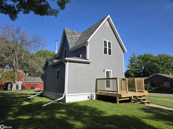 1501 Grove St, Webster City, IA 50595