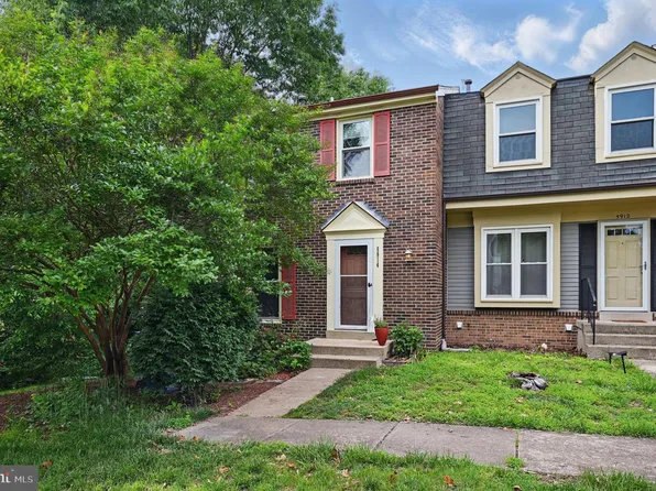 5914 Grisby House Ct, Centreville, VA 20120