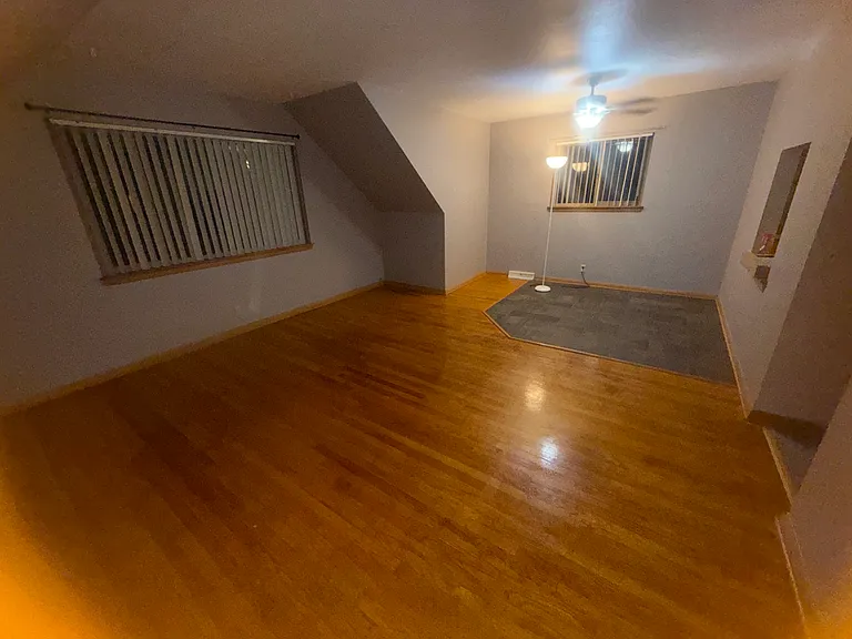 3412 S 84th St — Photo 5