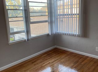 5716 San Vicente Blvd, Los Angeles, CA 90019