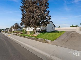 2351 N Black Fire Ave, Star, ID 83669