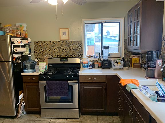 3rd image of 620 N Freeman St