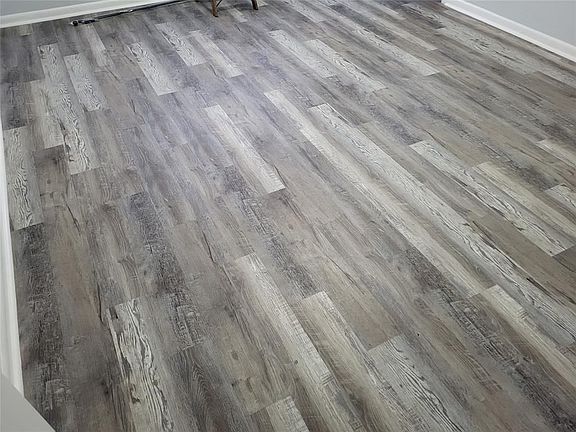 3rd image of 2026 Atlanta St