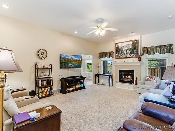 5th image of 4310 Parkview Dr