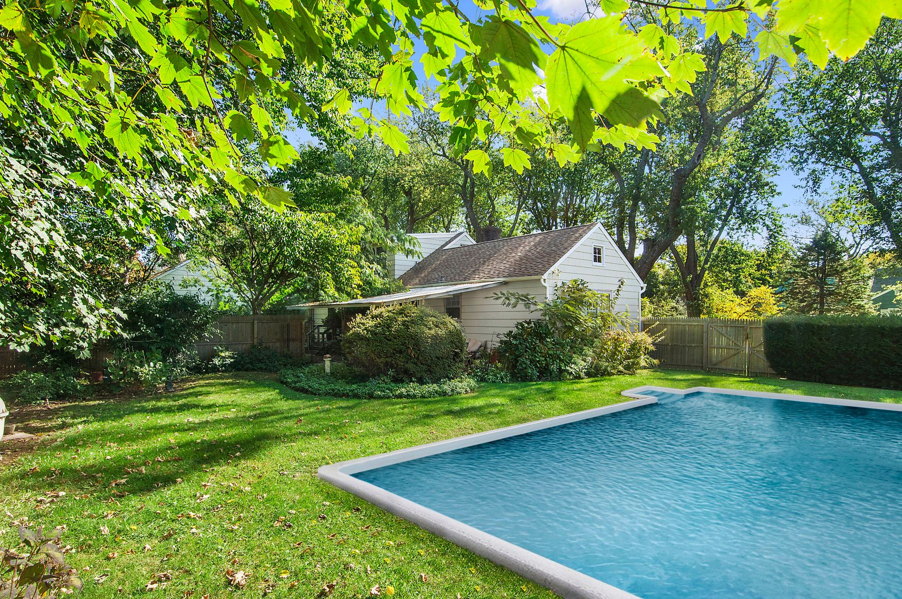 78 Dayton Ln, East Hampton, NY 11937 Out East