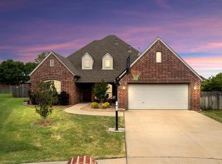 14005 E 87th Ter N, Owasso, OK 74055