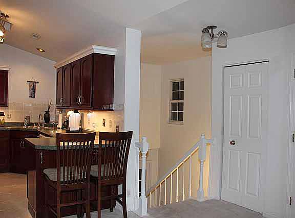 4th image of 930 Little Falls Ct #A