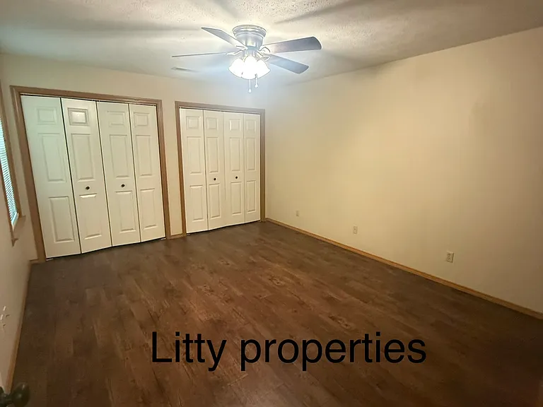 1506 Laurel Rd — Photo 7