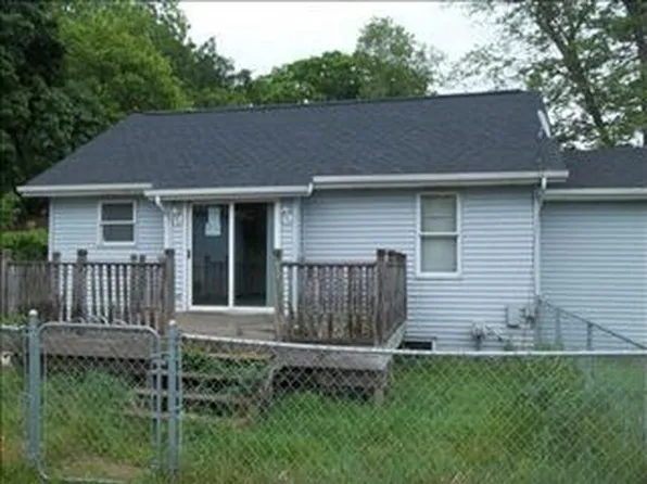 5535 Josephine St, Kalamazoo, MI 49048
