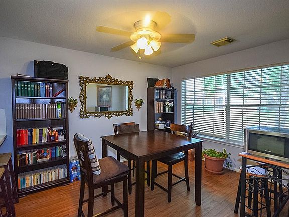 5th image of 11131 Malden Dr