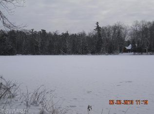 5054 N Birch Ave, Fountain, MI 49410