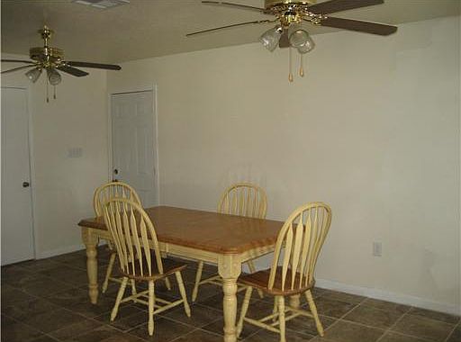 5th image of 2408 Kinglet Dr