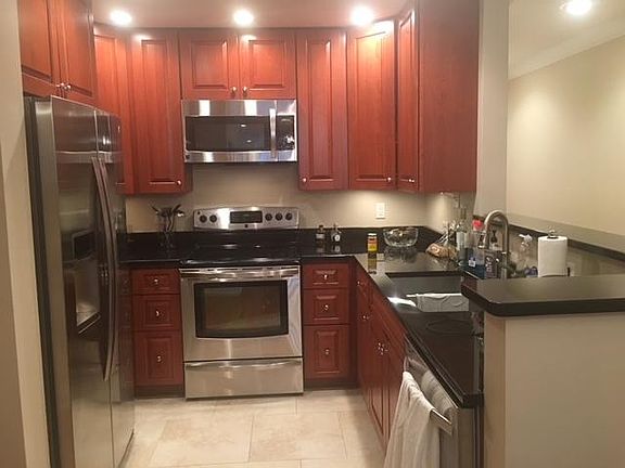 4th image of 500 Lake Marina Ave APT 225