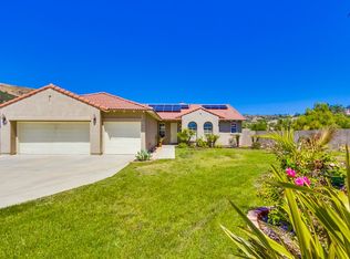 23516 Calle Ovieda, Ramona, CA 92065