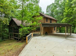 17200 Rosman Hwy, Lake Toxaway, NC 28747