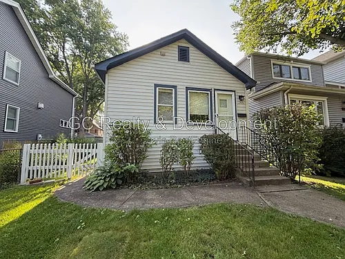 2415 Hastings Ave Photo 1 2415 Hastings Ave Photo 1
