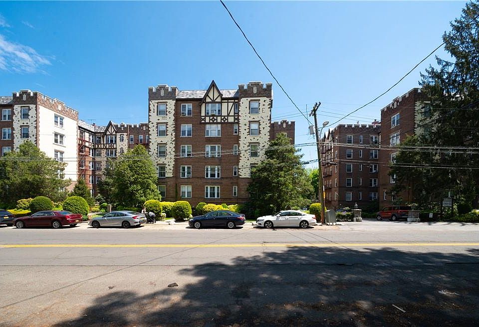 1st image of 1440 Midland Avenue #1A