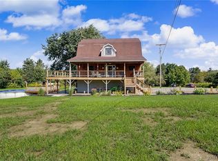 9165 Point Peter Rd, Gowanda, NY 14070