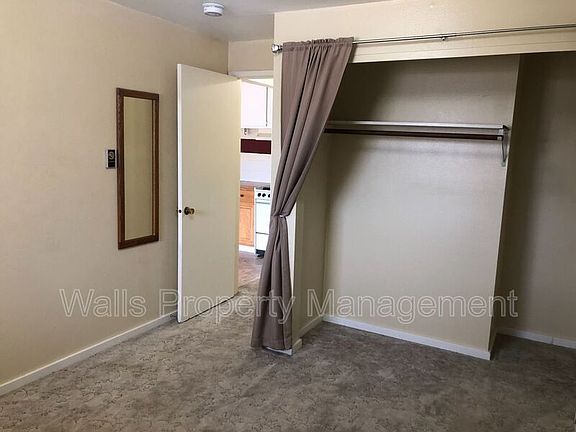 5th image of 1439 NW 52nd St Unit 19